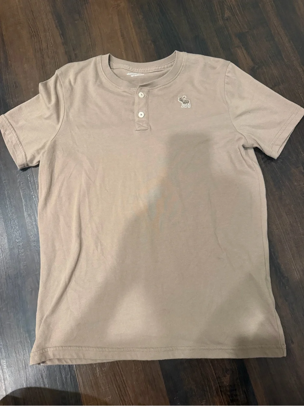 Abercrombie Kids Boys XL 15/16 Tan Henley T-Shirt A&F Essentials Short Sleeve